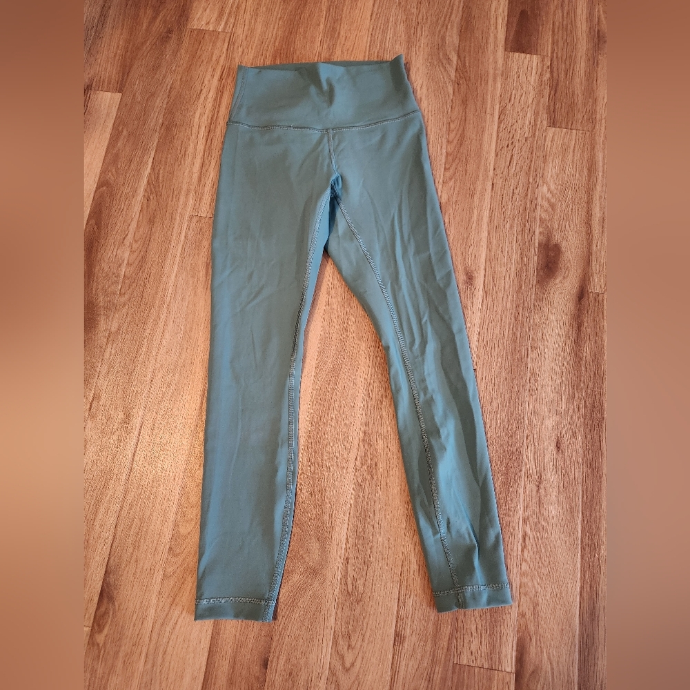 High-Waisted Green Leggings